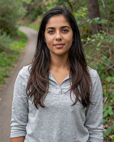 Leah, 35, rehab PT in Portland on Doctor Dating Connection